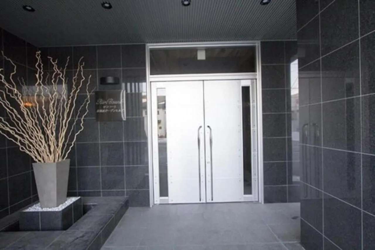 Sun Court Hongo Dohri Garden Hills Apartment Sapporo 0*,